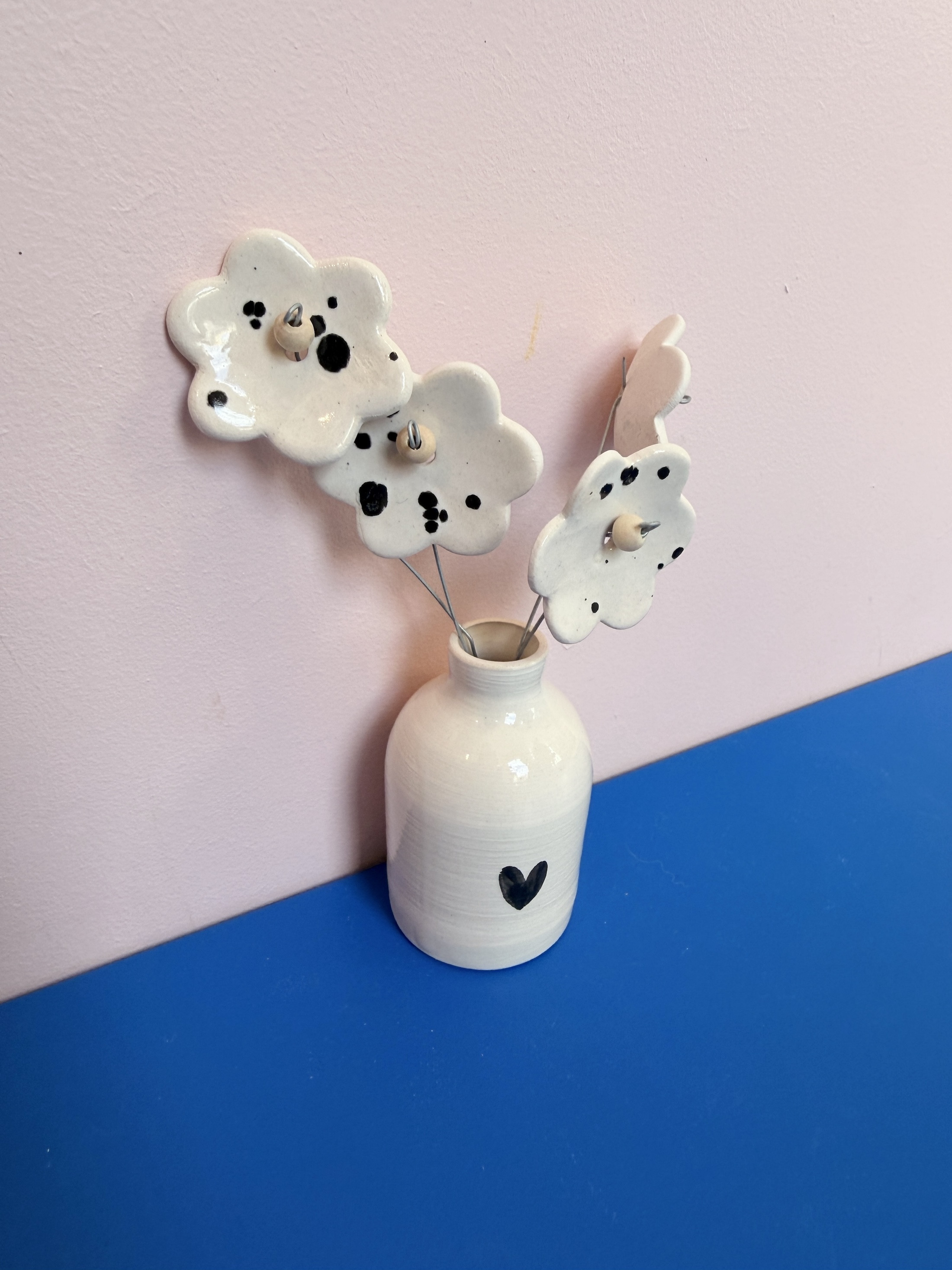 Atelier Daphné - Fleurs en céramique